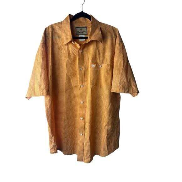 Wrangler Shirt Men's XXL 2XL Orange Workwear Button Up‎ Short Sleeve Outdoors - Picture 1 of 6